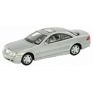【クリックで詳細表示】メルセデス・ベンツ CL500シルバー (1/72 3316311)