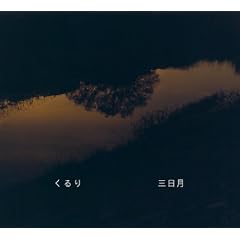 �O����
