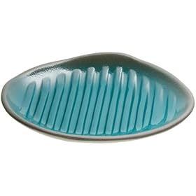 【クリックで詳細表示】小森谷 嘉右ヱ門窯 ふしぎなお皿 料理の革命 FIRの器 小判型波深溝 陶板 MS-06390： ホーム＆キッチン