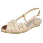 Easy Street Women's Status Slingback