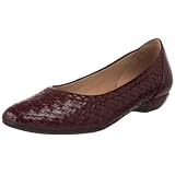 Trotters Women's Falynn Pump
