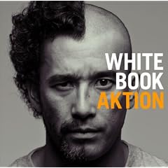 WHITE BOOK(DVD�t)