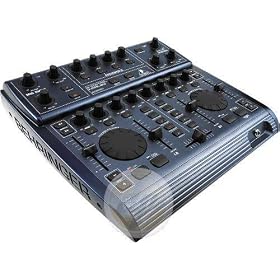BEHRINGER �I�[�f�B�I�C���^�[�t�F�C�X BCD2000